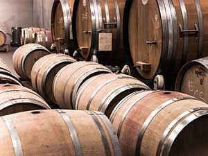 BUS 355 – Digital Marketing: Tuscan Wine & Wineries